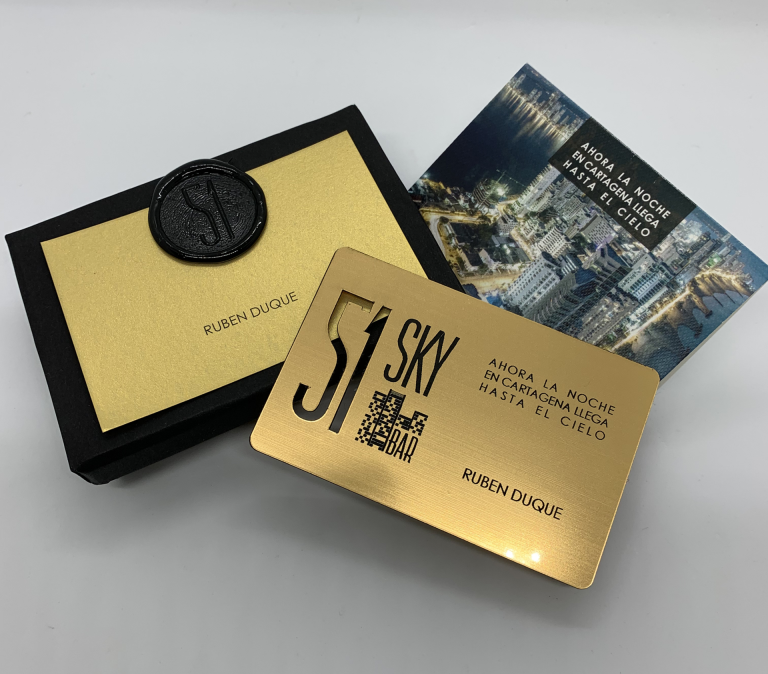 tarjetas-metalizadas-impresion-especial-dorado-kipock